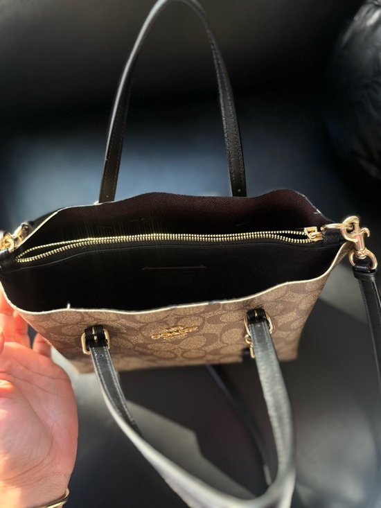 Coach Signature Canvas Tote in Brown with Black Handles. - Picture 8 of 13